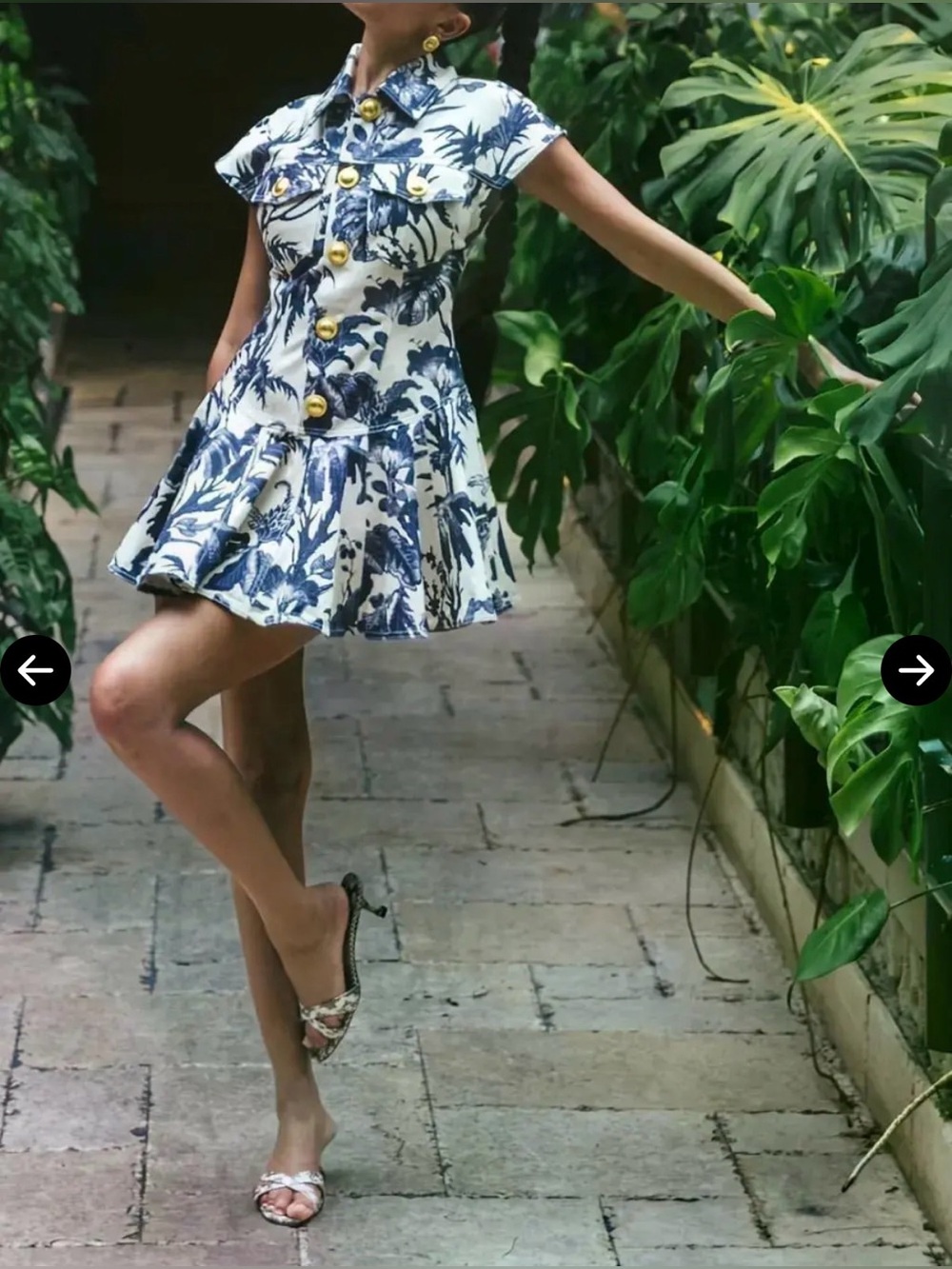 Looks new! Cara Cara Cara Cara Ryce Floral Mini Dress, Size 10